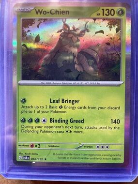 Pokemon Wo-Chien Holographic Green Yellow Card